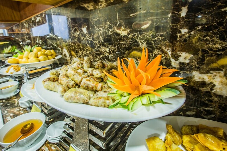Vy Thuyen Hotel
