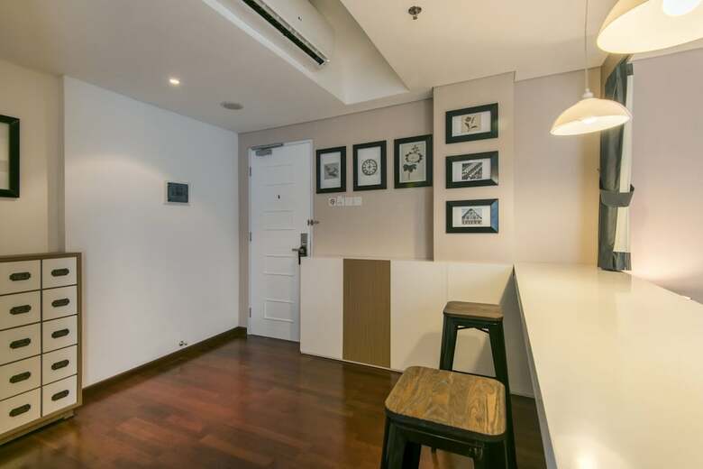 Yan's House Hotel