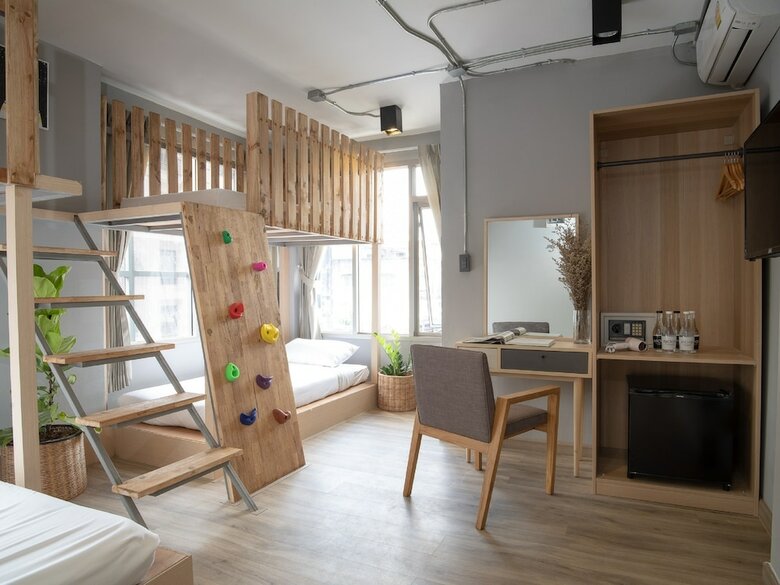 Hostal Arch39 Minimal Art & Craft Hotel