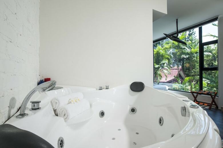 Hotel The Rucksack Caratel