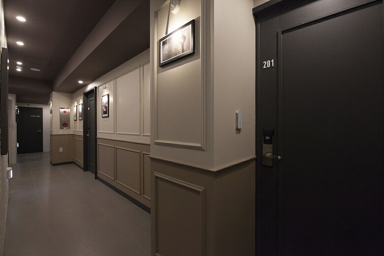 Hotel Gray