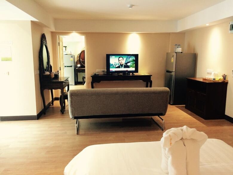 Hotel Baan Sang Singh