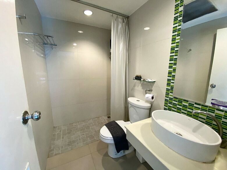 Bangsaen Heritage Hotel