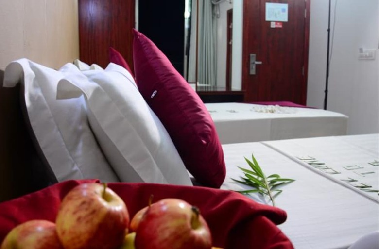Hotel Royal Quest