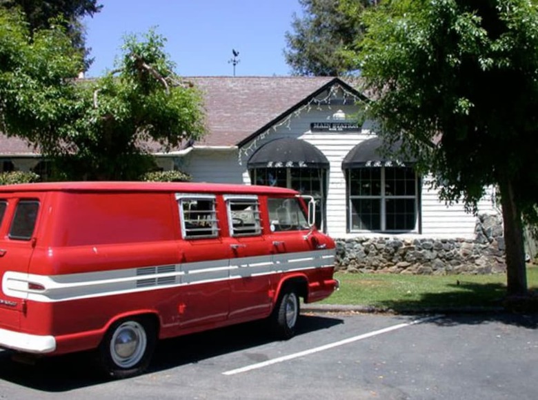 Featherbed Railroad Bed And Breakfast Resort