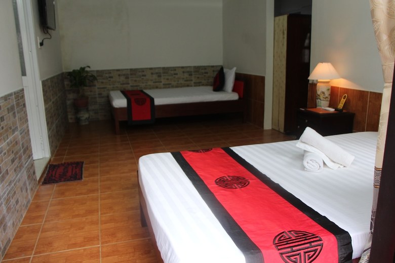Bed & Breakfast Red Ceramics Homestay