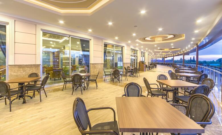 Lonicera Resort & Spa Hotel