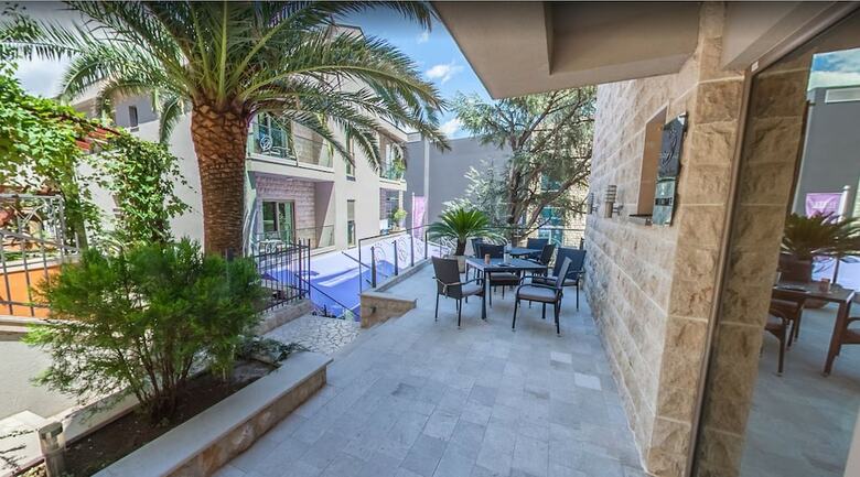 Hotel Butua Residence