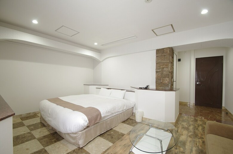 Hostal Hotel Imalle Yokohama Isezakicho - Hostel