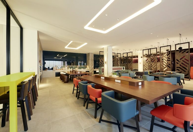 Hotel Holiday Inn Express Adelaide City Centre