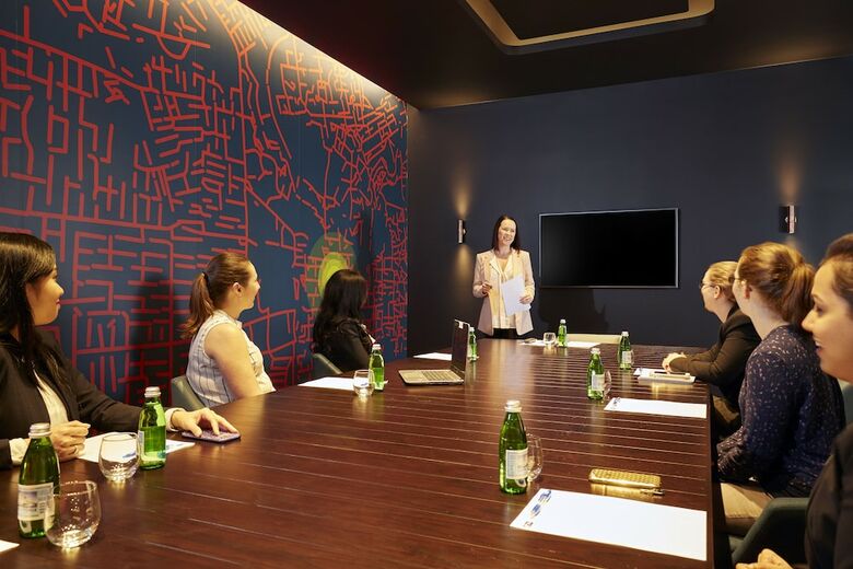 Hotel Holiday Inn Express Adelaide City Centre