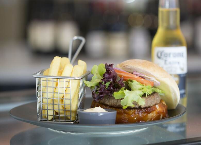 Hotel Holiday Inn Express Adelaide City Centre