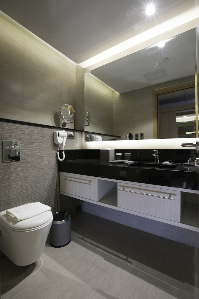 Bai Hotel Cebu