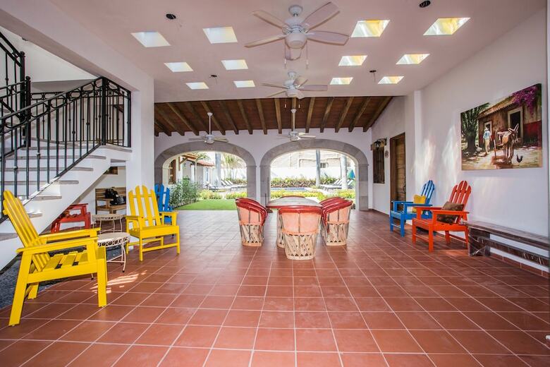 Aparthotel Refugio Del Mar