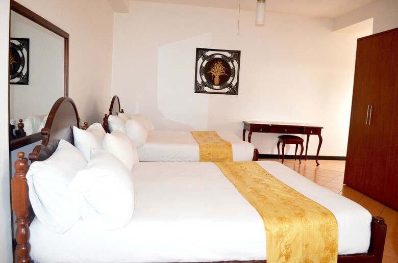 Hotel Triangle