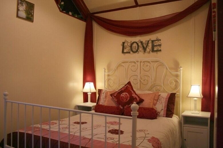Cabana Lotus Lodges