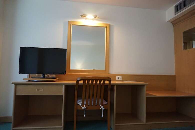 Hotel The Majestic Sakon Nakhon