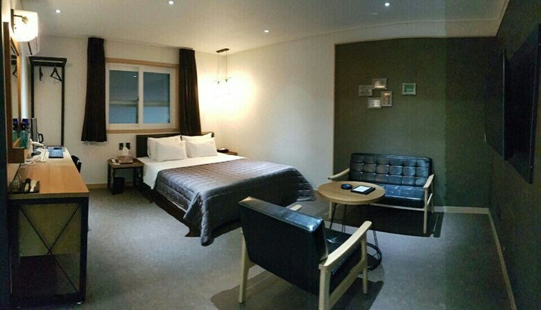 Hotel Youain