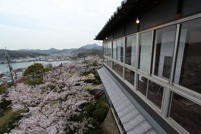 Hostal Onomichi Guest House Miharashi-tei - Hostel
