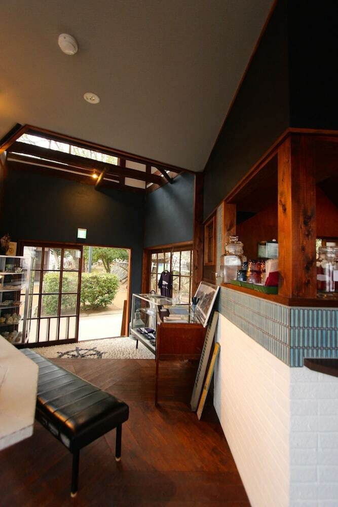 Hostal Onomichi Guest House Miharashi-tei - Hostel