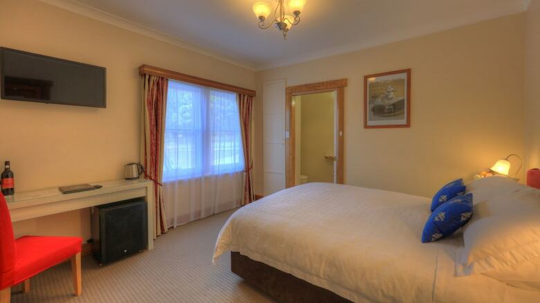 Ashdowns Of Dover Bed And Breakfast