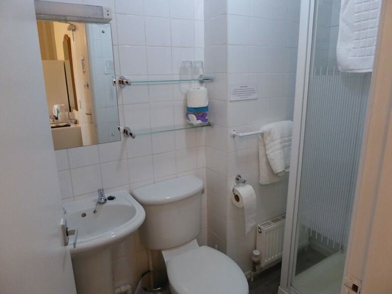 Hotel The Berwick - Over 40's Only