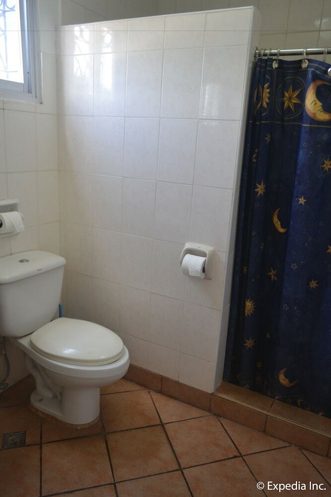 Hotel Apartelle Royal