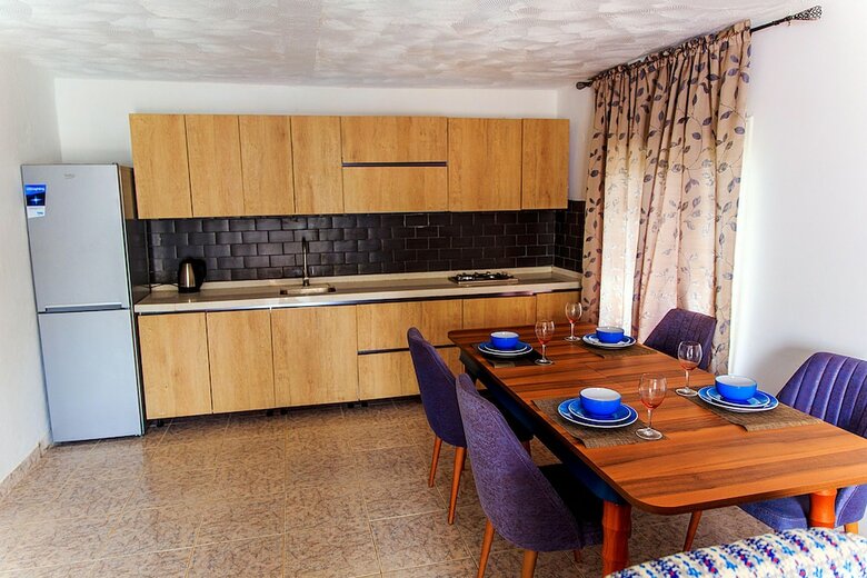 Paradise Suites Hotel