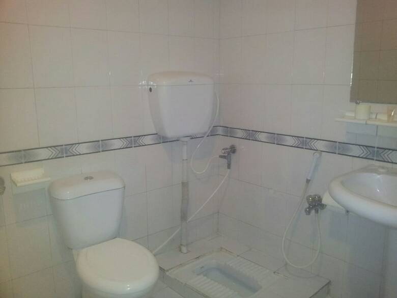 Hotel Move-n-pick