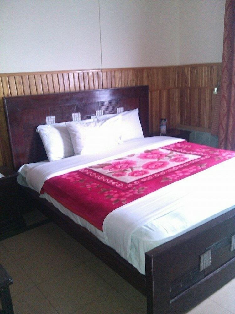 Hotel Move-n-pick