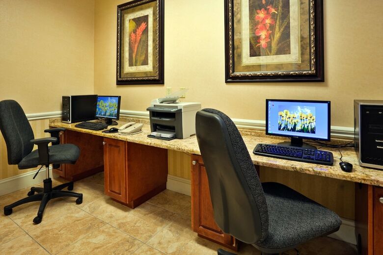 Hotel Holiday Inn Conference Center - Valdosta