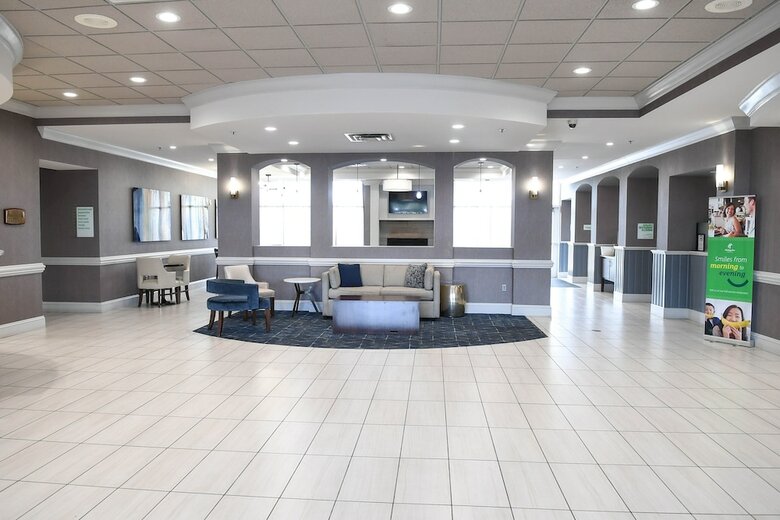 Hotel Holiday Inn Conference Center - Valdosta