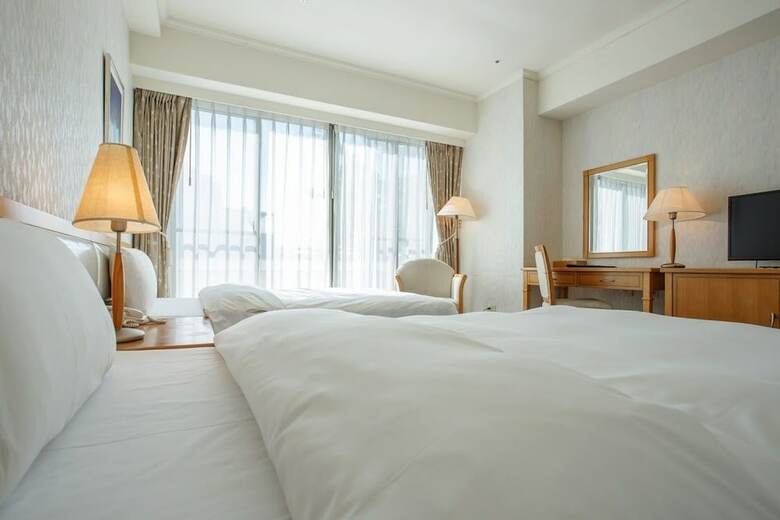 The Koos Hotel