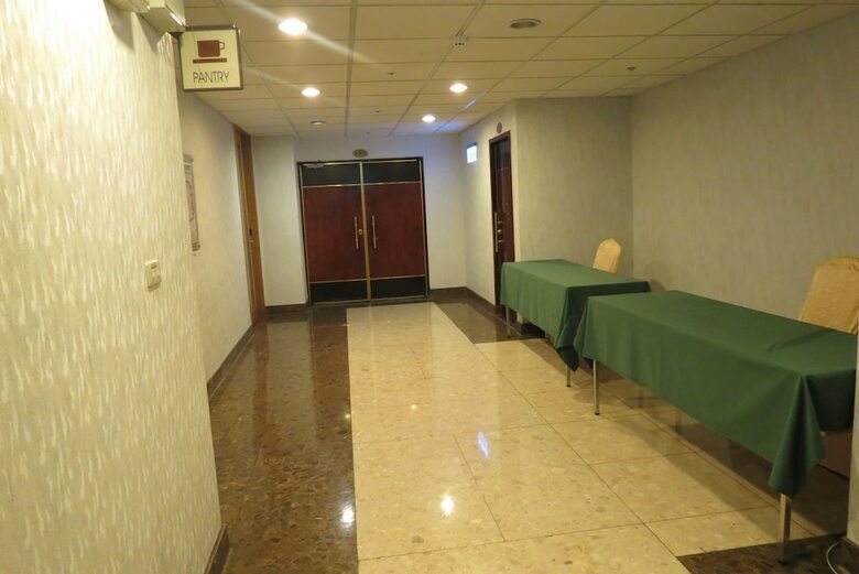 The Koos Hotel