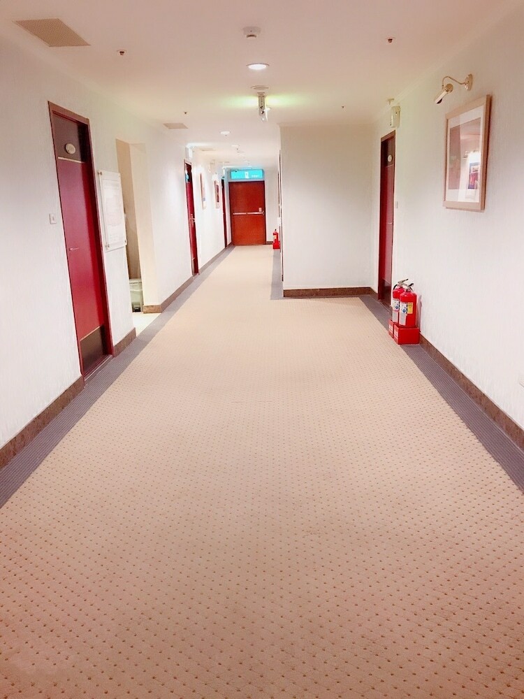 The Koos Hotel