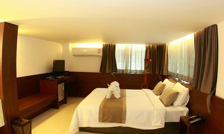Hotel The Bangkok Airport Link Suite