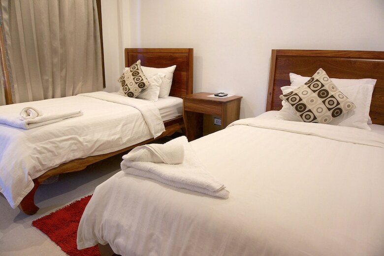 Hotel Iq Inn