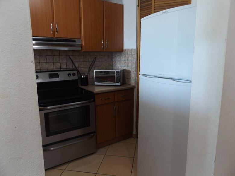 Front Beach Luxury Apartment