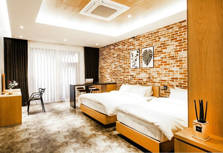 Hotel T.point