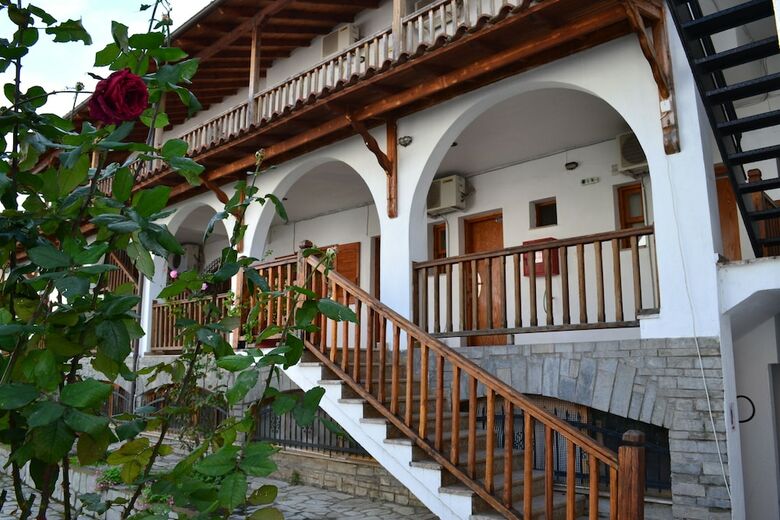 Regos Resort Hotel