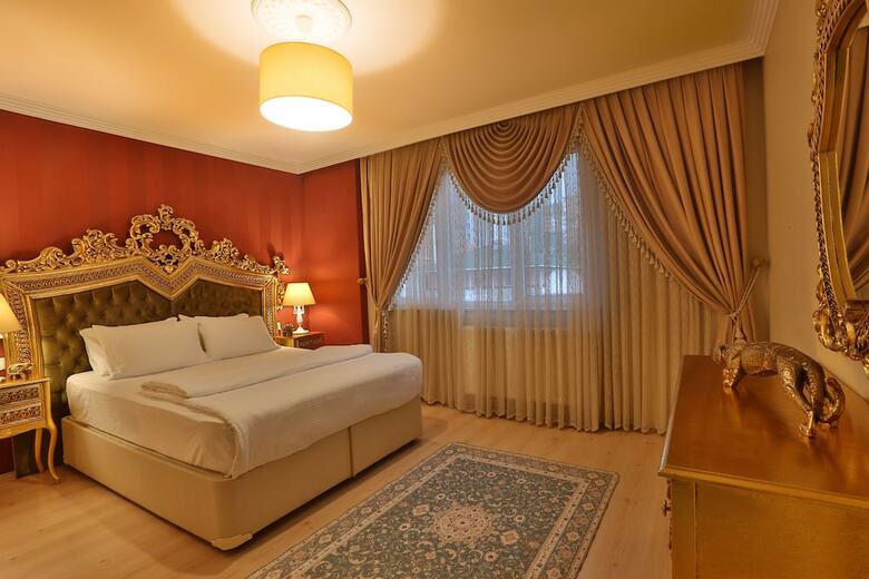 Real King Residence Hotel