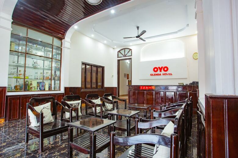 Oyo 720 Glenda Hotel