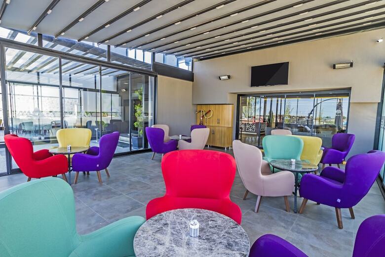 Hotel Alesha Suite