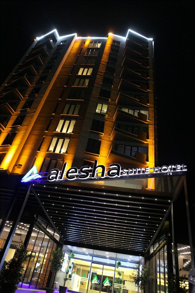 Hotel Alesha Suite