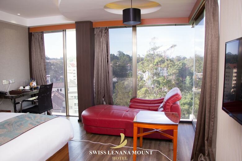 Swiss Lenana Mount Hotel