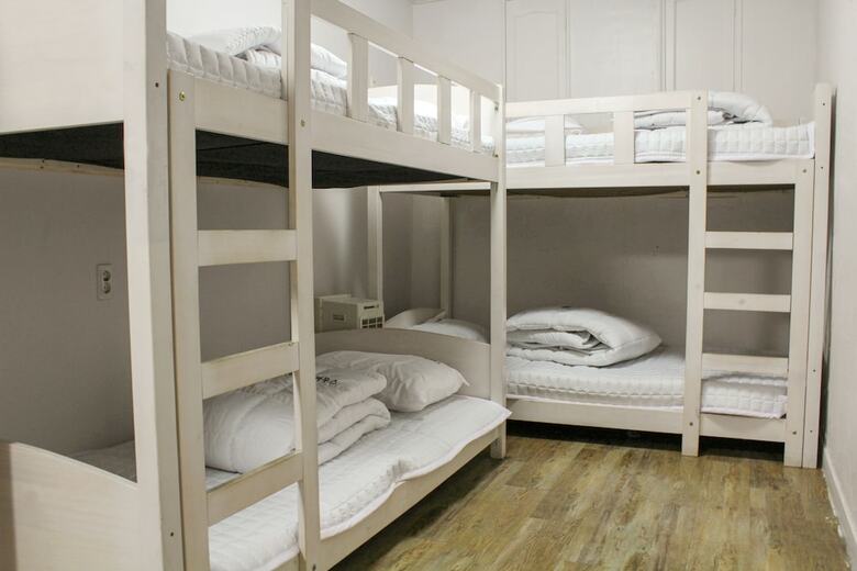 Hostal Orange Guesthouse - Hostel