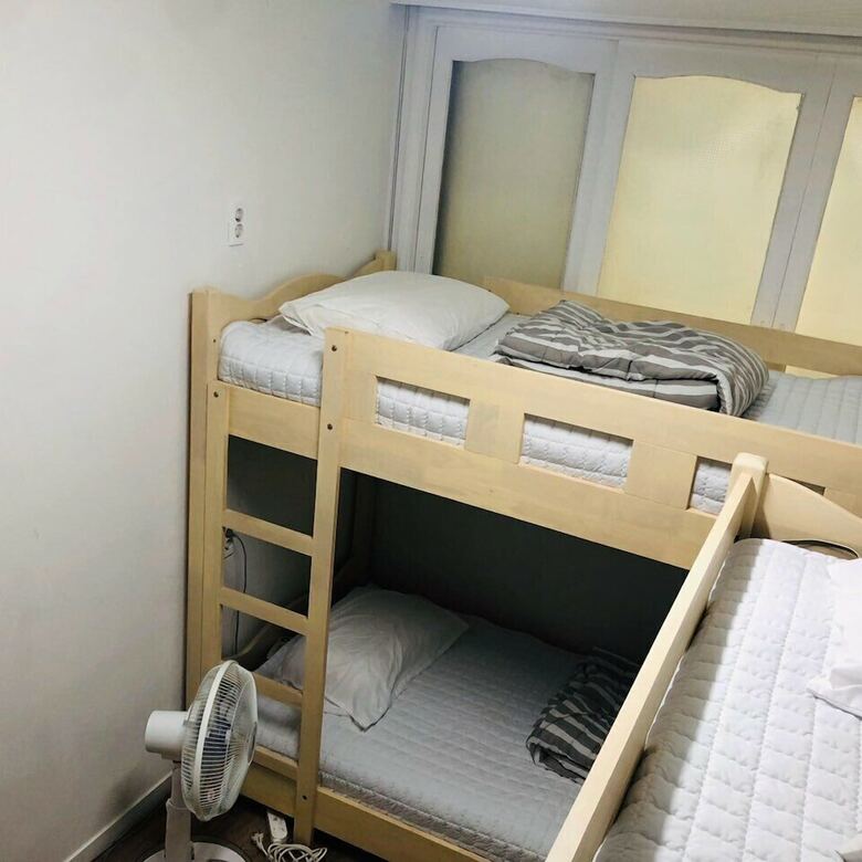 Hostal Orange Guesthouse - Hostel