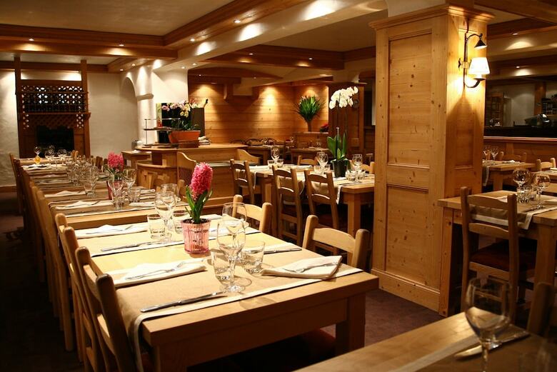 Hotel H�tel Les Flocons