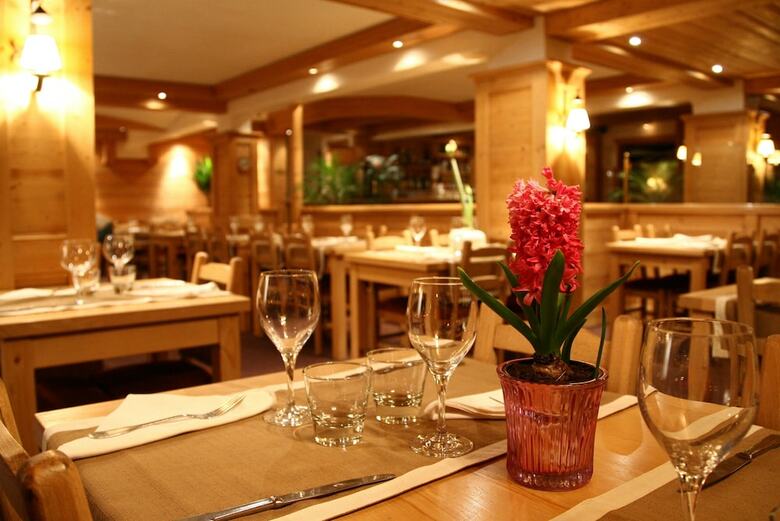 Hotel H�tel Les Flocons