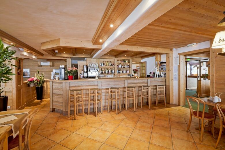 Hotel H�tel Les Flocons